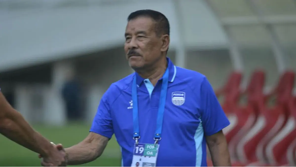 Wa Haji Umuh Sambut Amunisi Baru Persib