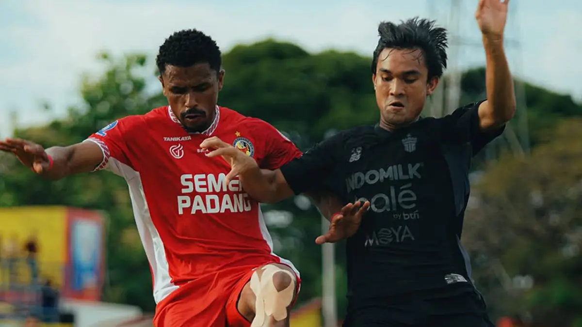 Dilatih Eks Persib hingga Semen Padang Terus Menghentak