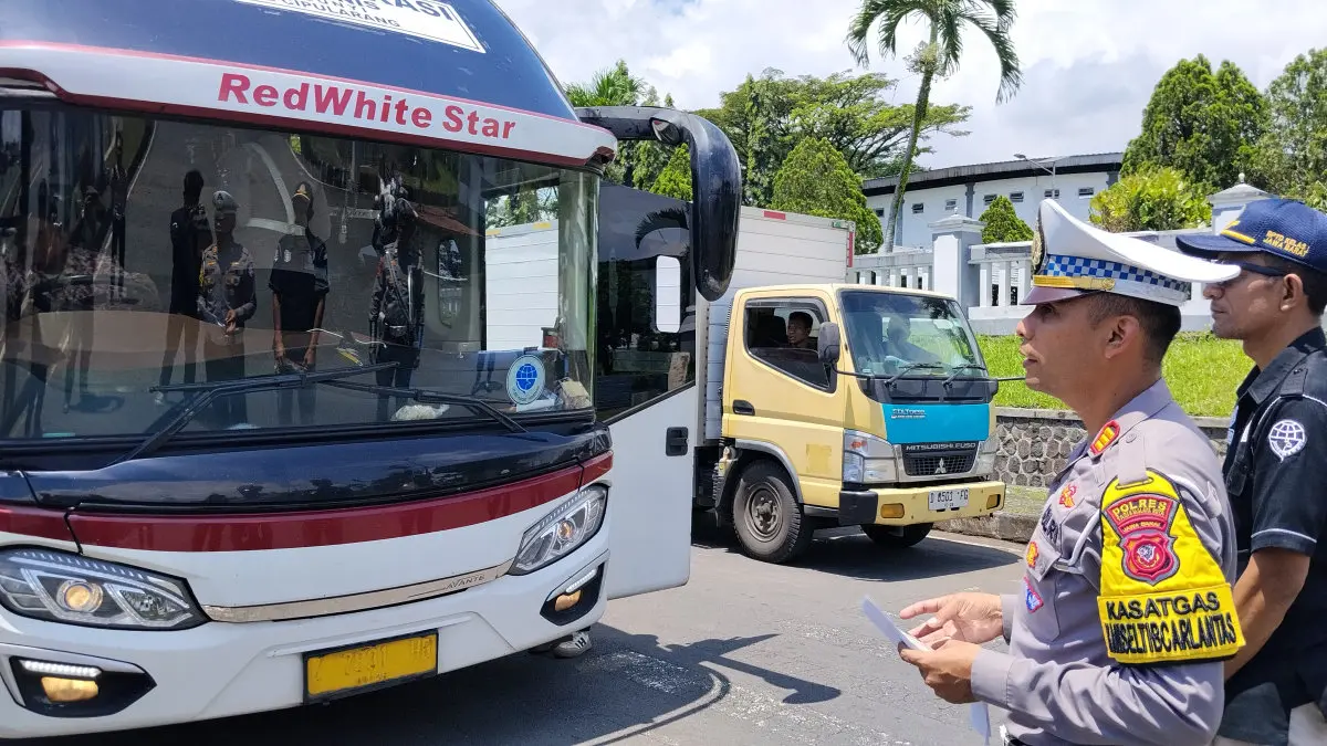 ramp check bus di Kota Tasikmalaya menjelang lonjakan perjalanan