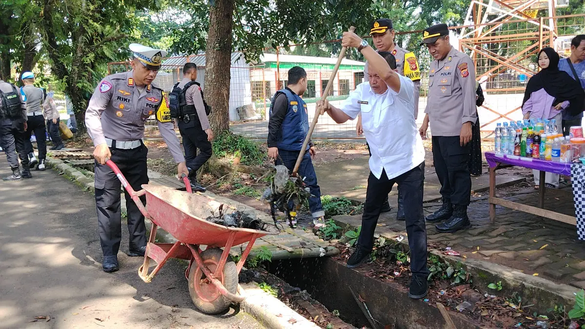 Gerakan Asri di Dadaha Kota Tasikmalaya