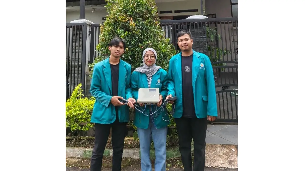 Mahasiswa UMB Manfaatkan Teknologi AIoT untuk Tekan Kematian Ikan Gurame di Wargakerta Tasikmalaya teknolog AIoT
