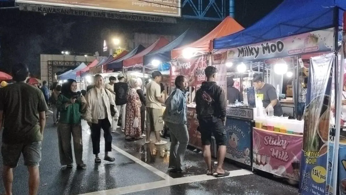 banjar car free night