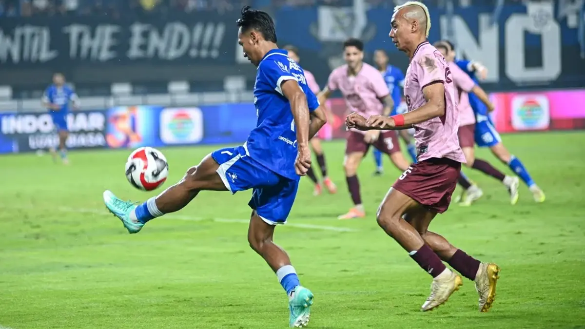 Sayap-Sayap Persib Bandung Jadi Kekuatan Skuad Boja Hodak Taklukkan Persik Kediri