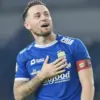 Kapten Persib Marc Klok Sering Diskusi dengan Pelatih dari Inggris