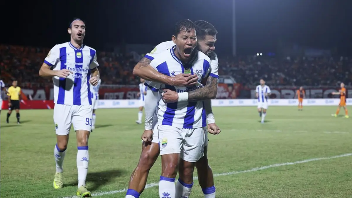 Tiba-Tiba Adam Alis Minta Maaf Usai Cetak Gol Bersejarah untuk Persib Bandung di Markas Borneo FC