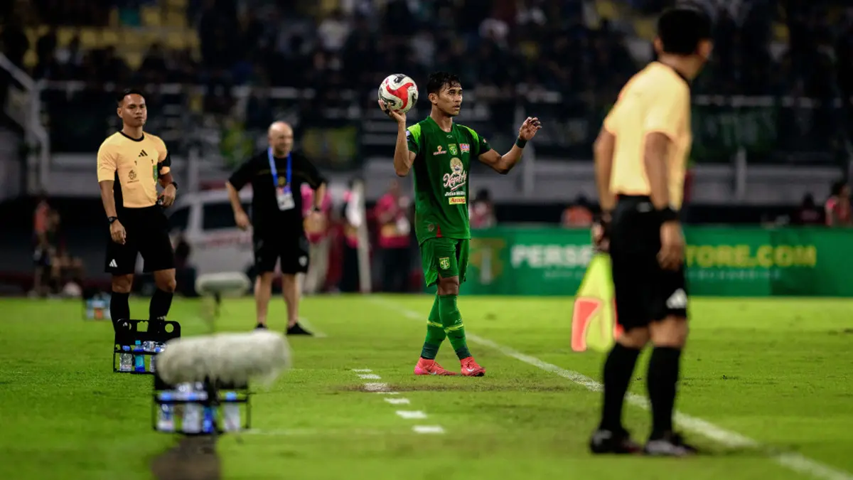 Bek Persebaya Catur Pamungkas Siap Lawan Persita