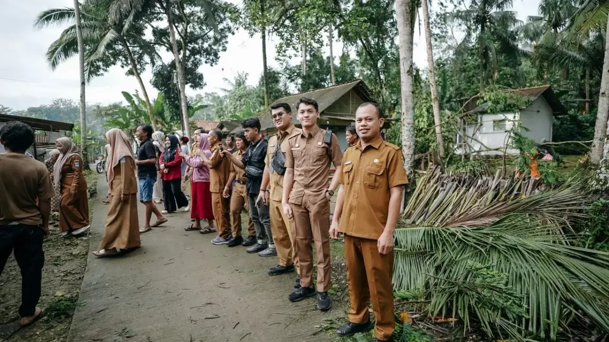 bantuan korban rumah rusak di pangandaran