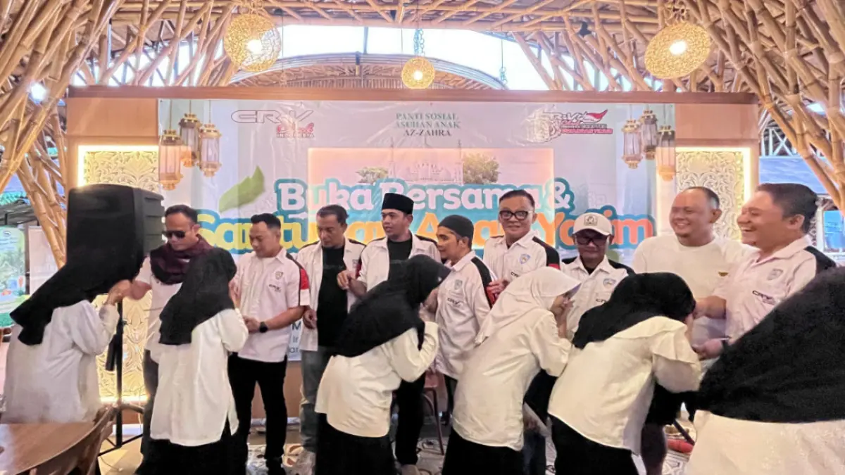 komunitas CR-V Priangan Timur berbuka puasa bersama anak yatim