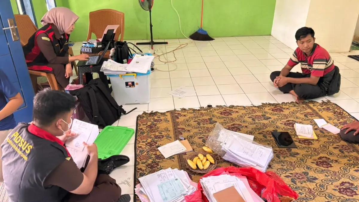 Penggeledahan kasus pupuk bersubsidi di ciamis