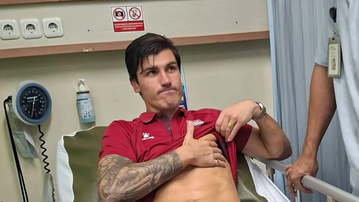 Dokter Persib Bawa Kabar Baik soal Sergio Castel, Ini Update Cedera Tulang Rusuk Kirinya, Siap Lawan Persik Dokter Persib Bawa Kabar Baik soal Sergio Castel