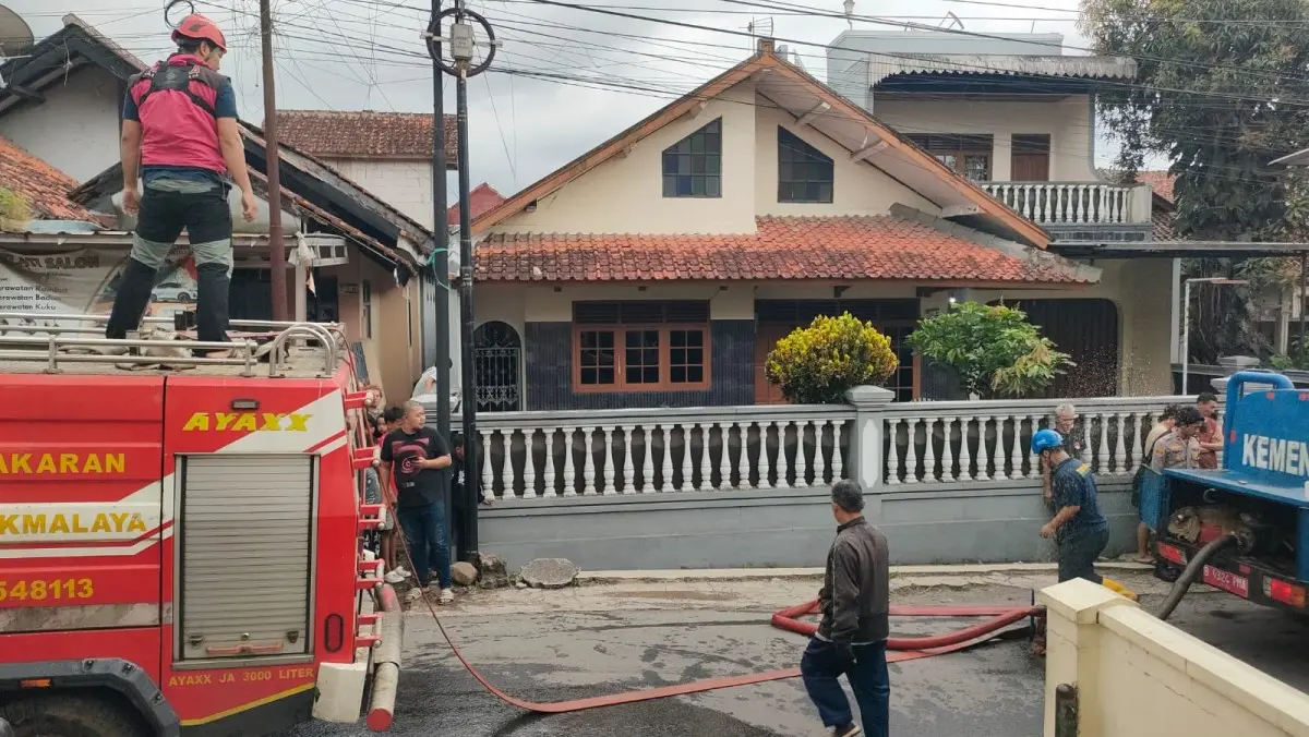 Kebakaran di singaparna