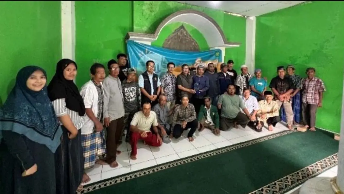 Universitas Telkom dan Unsil Tasikmalaya Perkenalkan Alat Pemberi Pakan Ikan Otomatis telkom university