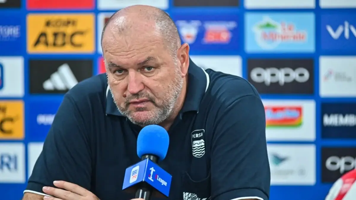 Bojan Hodak Sengat Skuad Persib Bandung Jelang Lawan Bhayangkara FC