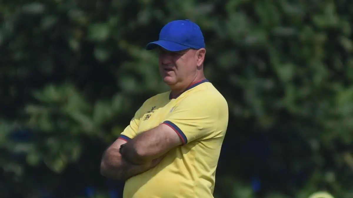 Ujian Berat Persib di Padang