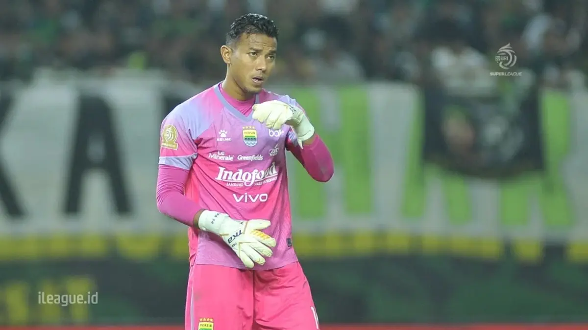 Rekor Kiper Modern Persib Bandung Ini Fantastis