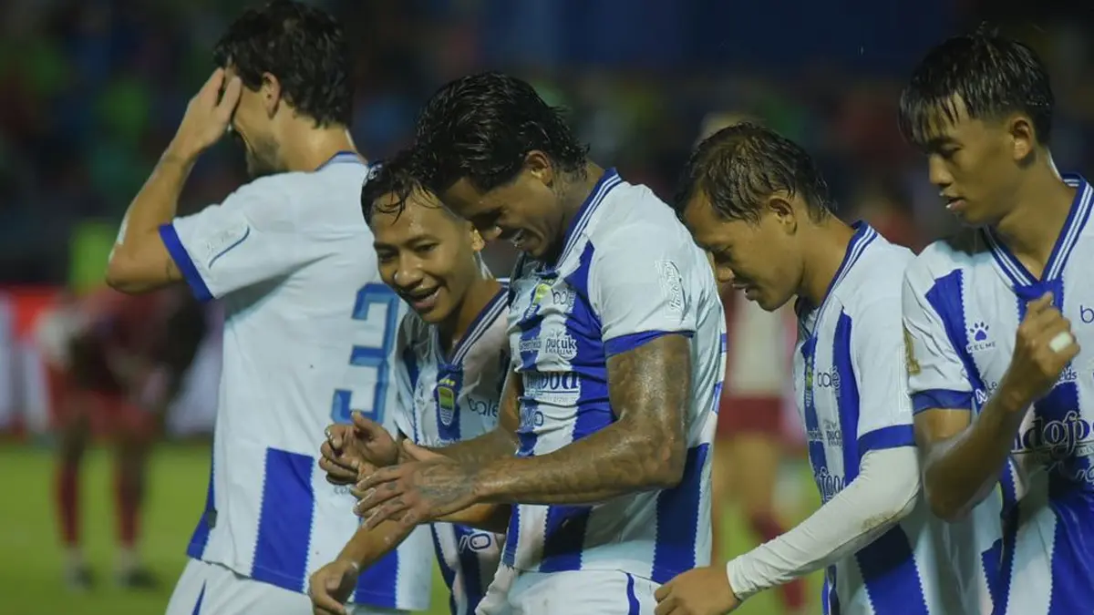 Usai Persija Kalah dan Persib Menang