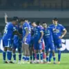 Memburu Tiga Poin di Padang, Optimisme Persib Menyala Bersama Beckham dan Adam Alis