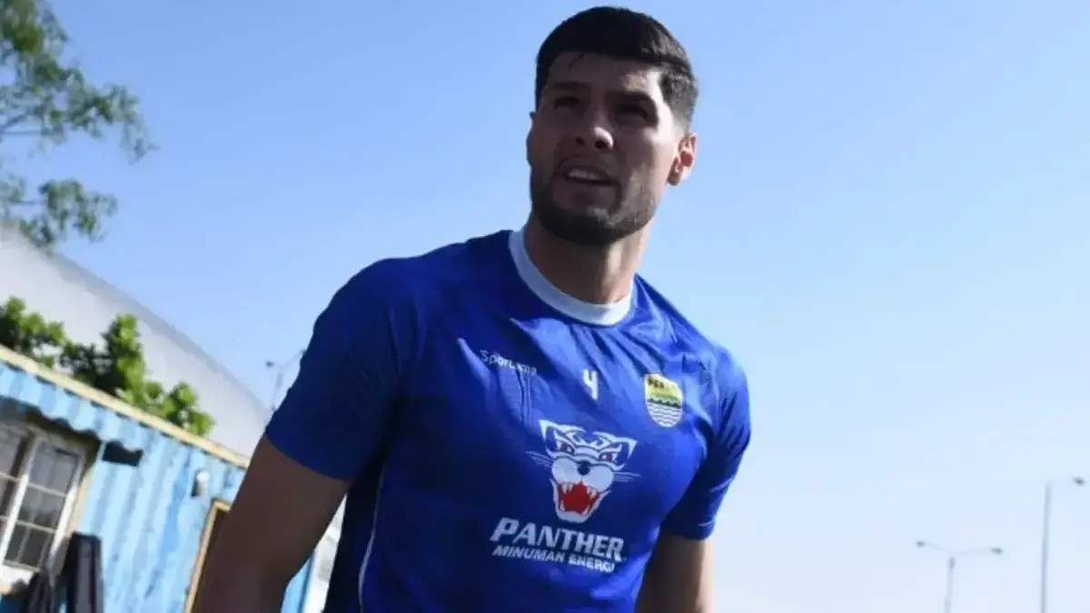 Benteng Persib Bandung Siap Hadapi “Final” di Padang di Pekan ke-26