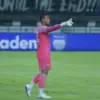 Kiper Persib Teja Paku Alam Tetap Pilih Kemenangan dan Mimpi Hattrick Juara