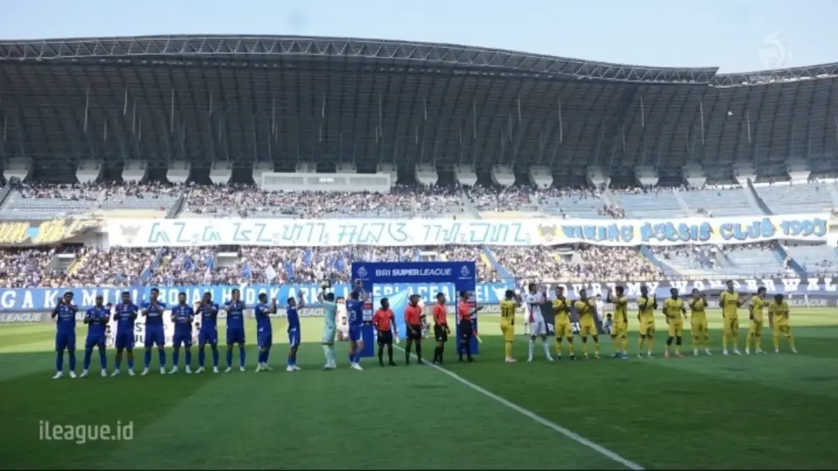 Persib vs Semen Padang FC
