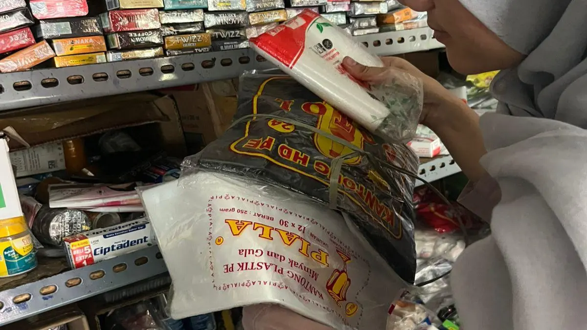 kenaikan harga plastik di Kota Tasikmalaya