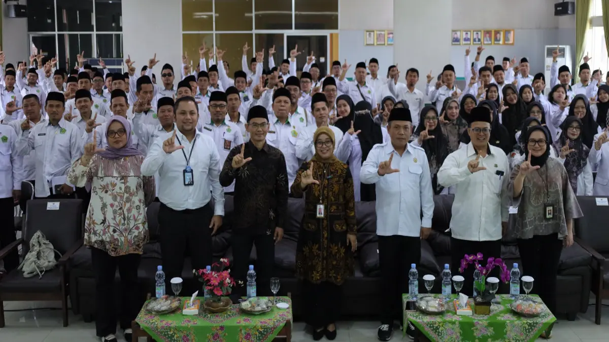 OJK Tasikmalaya Libatkan Penyuluh Agama Bentengi Warga Ciamis dari Keuangan Ilegal edukasi keuangan OJK Tasikmalaya