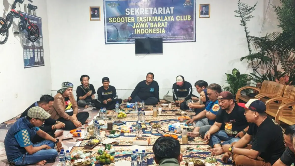 Diky Candra kunjungi Sekre STC Kota Tasikmalaya saat hujan