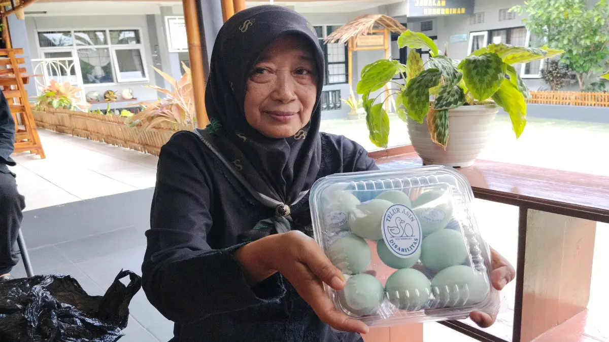 kisah inspiratif pensiunan guru SLB Kota Tasikmalaya