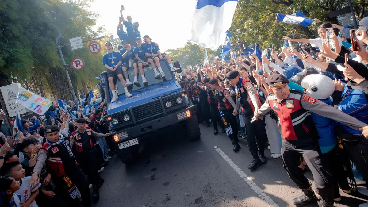 Lautan Bobotoh Rayakan Sejarah Panca Takhta Persib 2026, Pawai Juara Persib Menjadi Simbol Kecintaan Lautan Bobotoh Rayakan Sejarah Panca Takhta Persib 2026