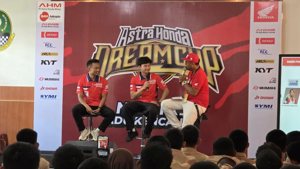 Ratusan Siswa SMKN 4 Tasikmalaya Disuntik Semangat Balap oleh Pebalap Asia di AHDC 2026 AHDC 2026