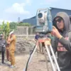 rekonstruksi pengukuran lahan lapangan olahraga