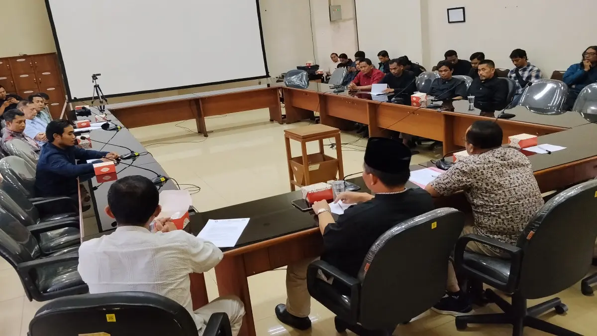 dugaan pembakaran sampah ilegal