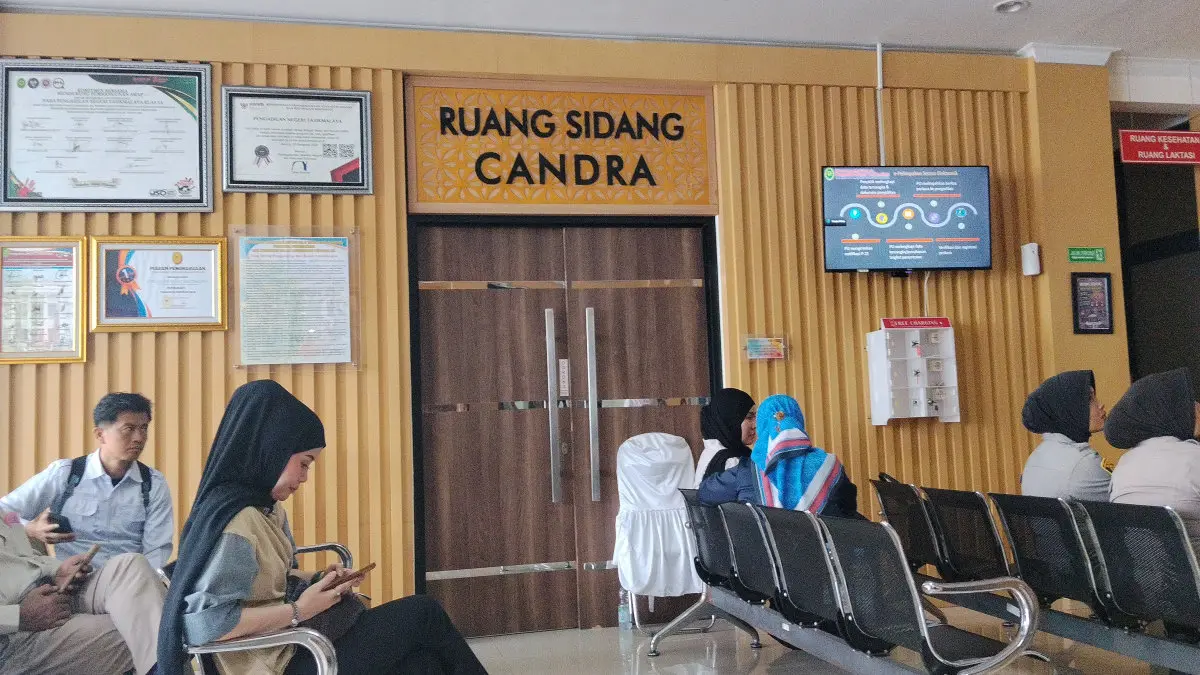 sidang kasus eksploitasi anak di Tasikmalaya