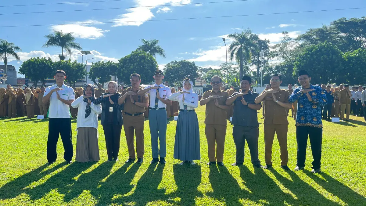 Hanafi Lepas Pelajar Tasikmalaya ke Seleksi Paskibraka Jabar di Tengah Tekanan Anggaran pelajar Tasikmalaya wakili seleksi tingkat Jawa Barat