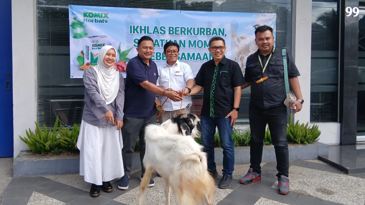Kalbe Consumer Health Tasikmalaya Berbagi Keberkahan Iduladha Kalbe Consumer Health Tasikmalaya salurkan hewan kurban