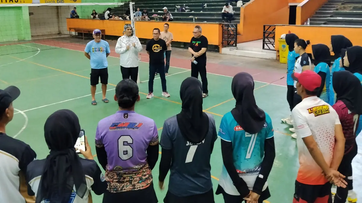 Keterbatasan Anggaran Tak Surutkan Ambisi Tim Voli Kota Tasikmalaya Memburu Medali di Porprov tim voli Kota Tasikmalaya
