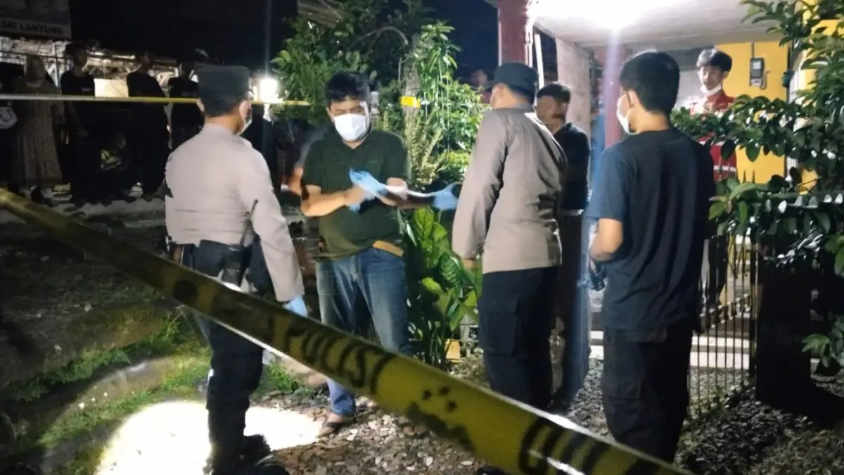 Pria busuk di banjar