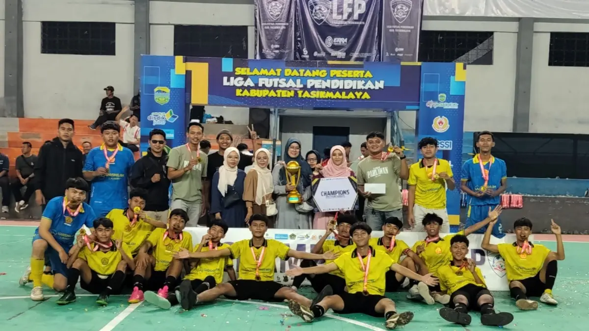 Tim Futsal SMA KHZ Mustafa