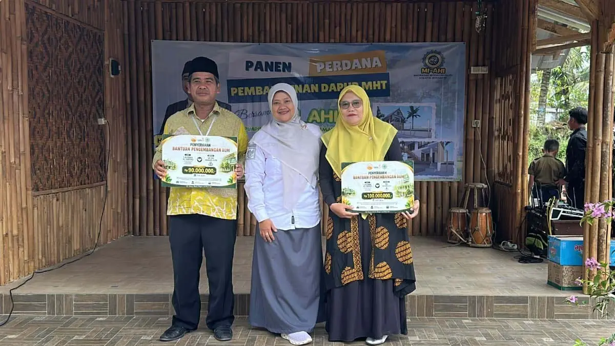 MI AHI Muhammadiyah Kota Tasikmalaya Kenalkan Ketahanan Pangan Sejak Dini MI AHI Muhammadiyah Cipedes Tasikmalaya