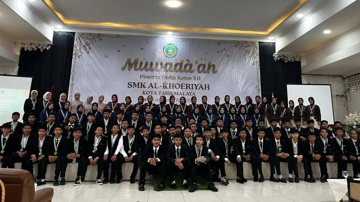 SMK Al-Koeriyah Lepas 104 Siswa, Mayoritas Pilih Bekerja SMK Alkhoeriyah