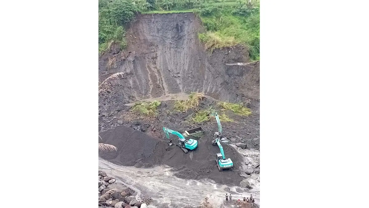 tambang pasir longsor tasikmalaya
