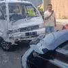 kecelakaan pickup dan Innova di Jalan Cikalang 