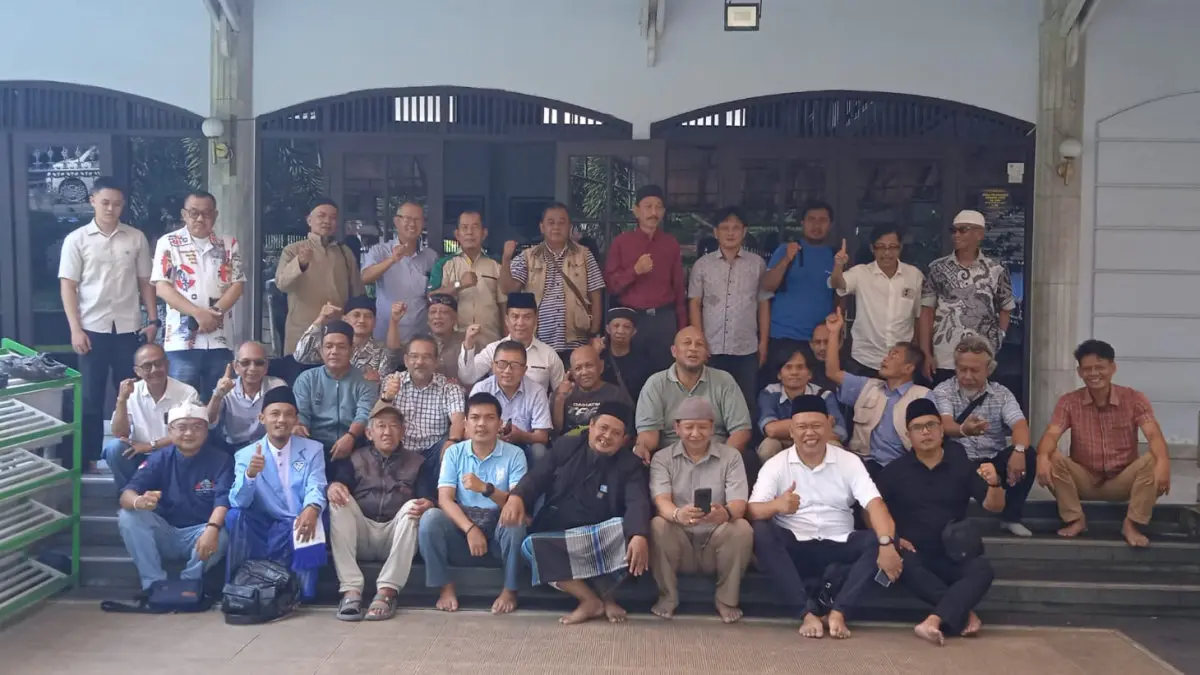 Dari Jakarta untuk Menepati Janji! Azies Rismaya tepati janji bertemu FOSSMA