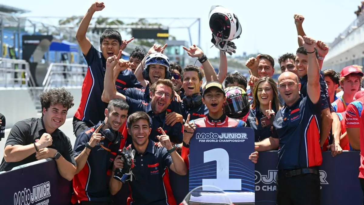 Geger Moto3 Junior World Championship 2026! Ramadhipa Ukir Sejarah, Bikin Indonesia Bersuara di Estoril Moto3 Junior World Championship 2026