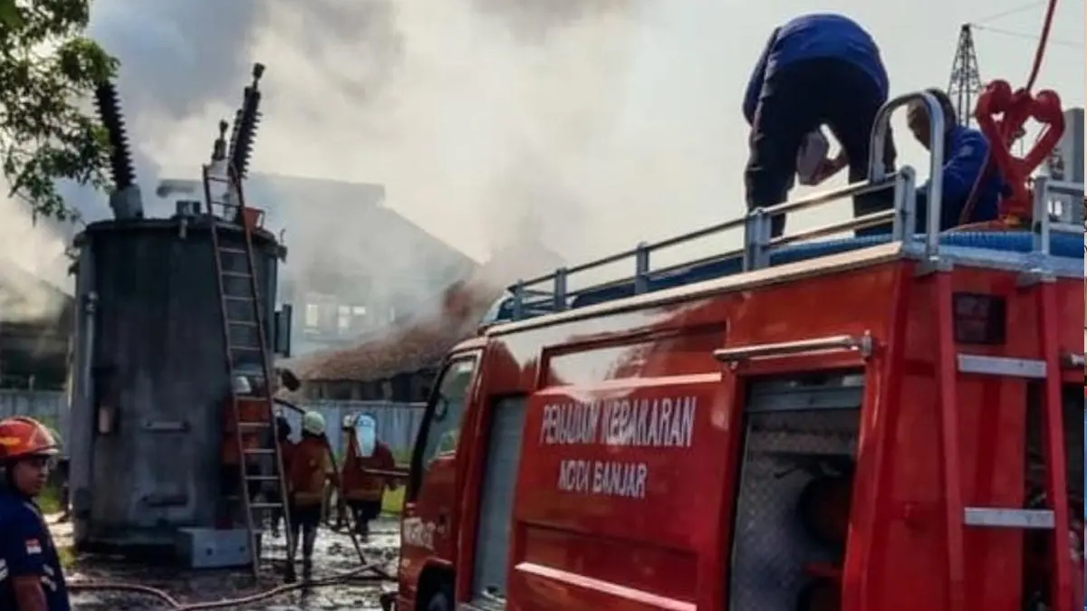 Trafo Gardu Induk 150 KV Banjar Terbakar, Sempat Terdengar Ledakan Trafo Gardu Induk Banjar terbakar