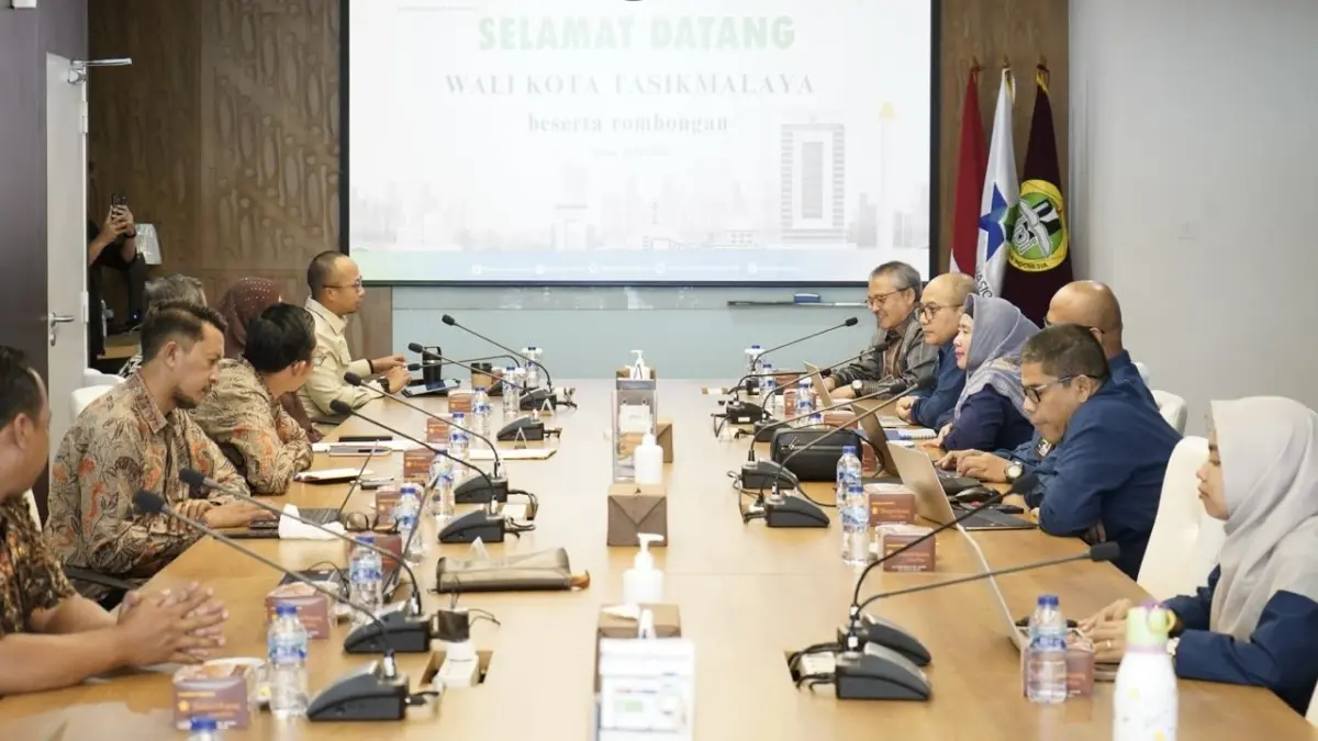 Bantuan perpustakaan kota tasikmalaya