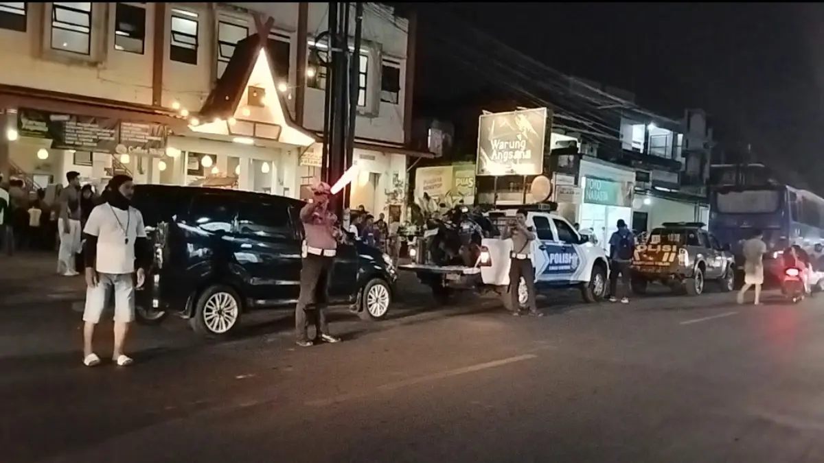 Motor Versus Motor Lalu Terlindas Bus di Jalan Moch Hatta Kota Tasikmalaya kecelakaan maut di Jalan Moch Hatta Tasikmalaya