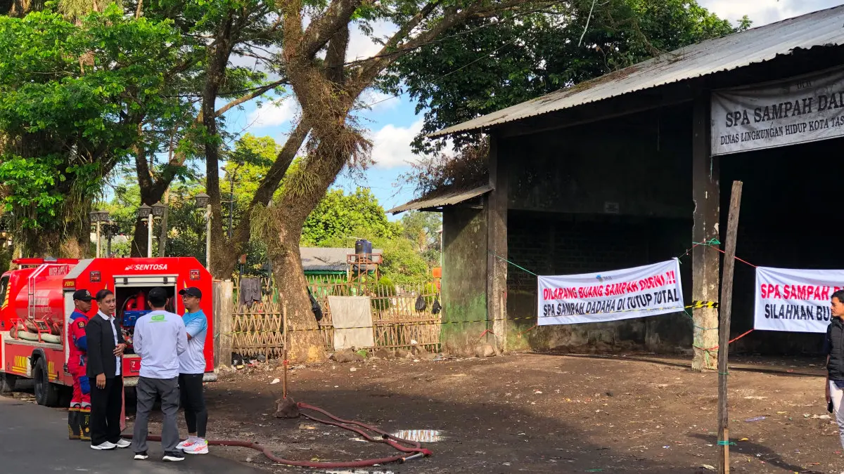 SPA Sampah Dadaha Ditutup Permanen! Bau Sampah Jadi Alarm Buruk Tata Kelola Kawasan Ikon Kota Tasikmalaya SPA Dadaha ditutup permanen