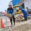 perbaikan Jalan Lingkar Pasar Cikurubuk