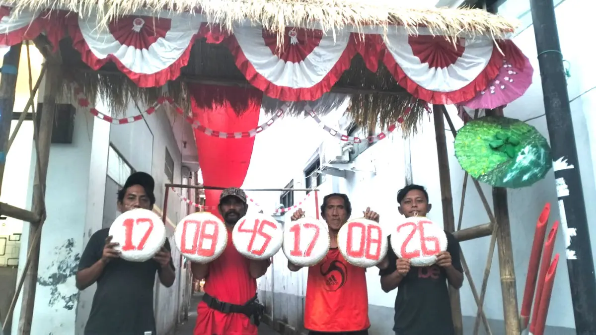 Ngaruat Simbol Nagara, Cara Warga Cintarasa Tasikmalaya Rawat Nasionalisme Akar Rumput Jelang HUT RI Ngaruat Simbol Nagara